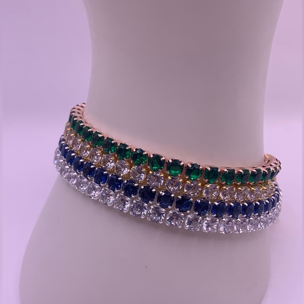 4 New Tennis Bracelets ! 2 easy clasp and 2 bolo.